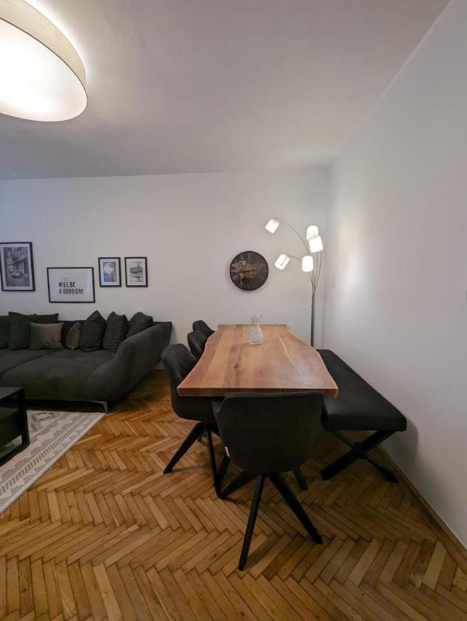 Big Cityapartment 19 Wien Exterior foto